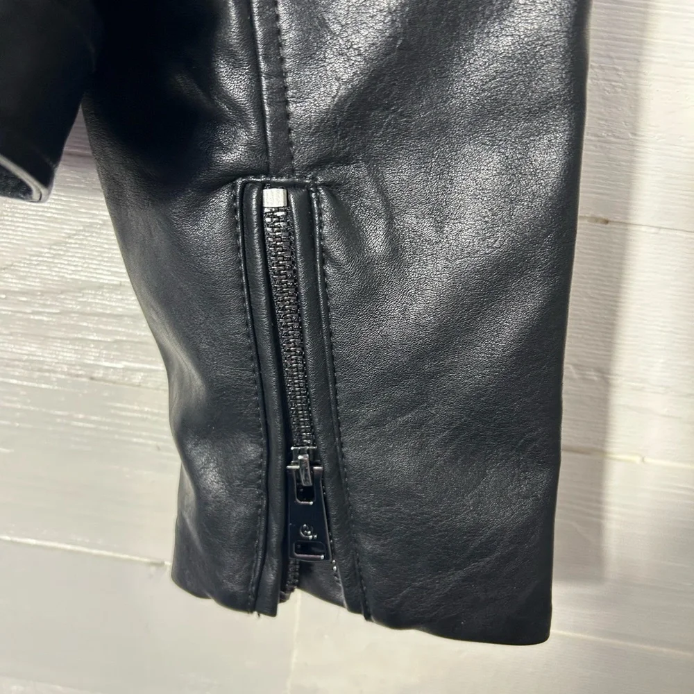 Eloide Faux leather Moto Jacket, black, silver zip, women’s size Large.